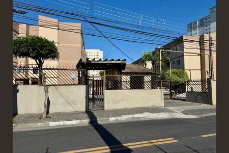 Apartamento para alugar com 56m², 2 quartos e 1 vaga Apartamento para alugar com 56m², 2 quartos e 1 vagaFachada