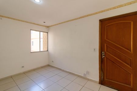 Apartamento para alugar com 56m², 2 quartos e 1 vaga Apartamento para alugar com 56m², 2 quartos e 1 vagaSala