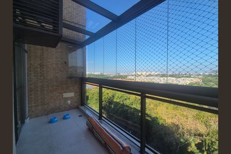 Apartamento à venda com 235m², 2 quartos e 2 vagasVaranda da Sala 2