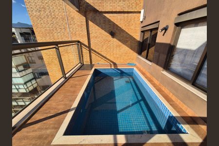 Apartamento à venda com 235m², 2 quartos e 2 vagasVaranda Sala