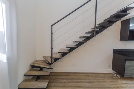 Studio para alugar com 53m², 1 quarto e 1 vagaEscada de Acesso a Suíte