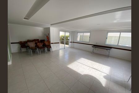 Casa à venda com 170m², 3 quartos e 3 vagasÁrea comum - Salão de festas