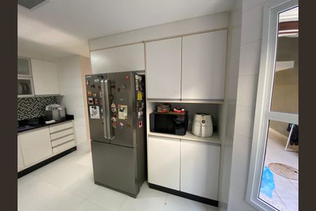 Casa à venda com 170m², 3 quartos e 3 vagasCozinha