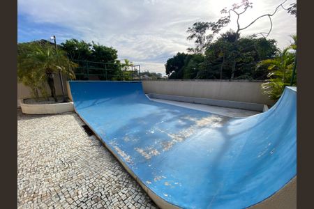 Casa à venda com 170m², 3 quartos e 3 vagasRampa de Skate