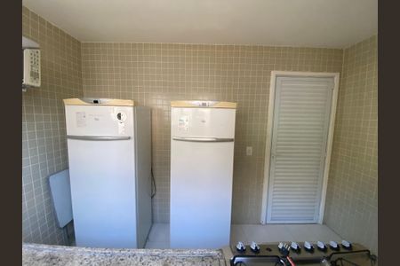 Casa à venda com 170m², 3 quartos e 3 vagasÁrea comum - Salão de festas