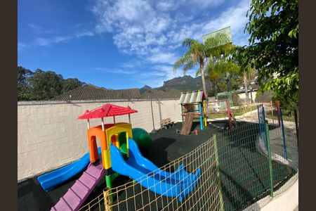 Casa à venda com 170m², 3 quartos e 3 vagasÁrea comum - Playground