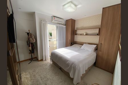 Casa à venda com 170m², 3 quartos e 3 vagasSuíte