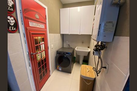 Casa à venda com 170m², 3 quartos e 3 vagasÁrea de Serviço