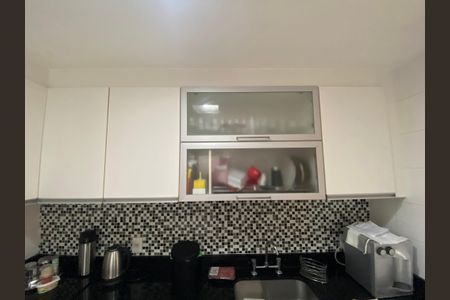 Casa à venda com 170m², 3 quartos e 3 vagasCozinha