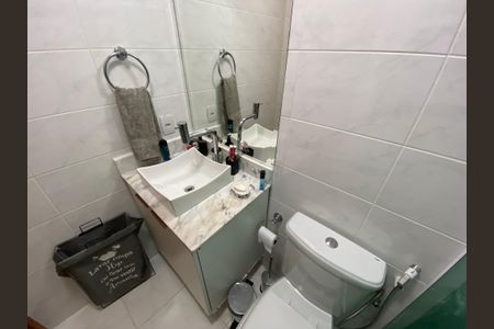 Casa à venda com 170m², 3 quartos e 3 vagasBanheiro Social