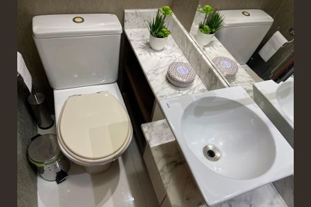 Casa à venda com 170m², 3 quartos e 3 vagasLavabo