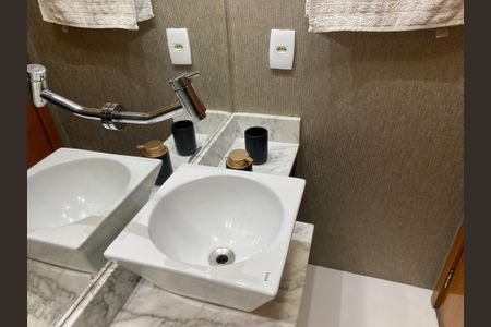 Casa à venda com 170m², 3 quartos e 3 vagasLavabo