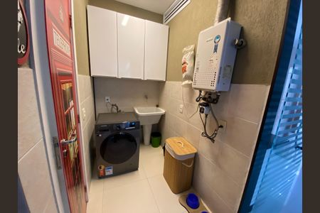 Casa à venda com 170m², 3 quartos e 3 vagasÁrea de Serviço