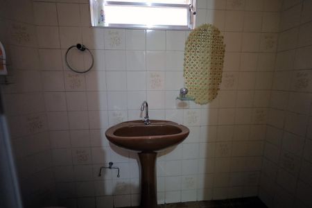 Casa para alugar com 320m², 4 quartos e 2 vagas Casa para alugar com 320m², 4 quartos e 2 vagasBanheiro de serviço