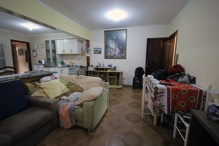 Casa para alugar com 320m², 4 quartos e 2 vagas Casa para alugar com 320m², 4 quartos e 2 vagasSala 2