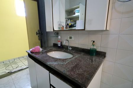 Casa para alugar com 320m², 4 quartos e 2 vagas Casa para alugar com 320m², 4 quartos e 2 vagasBanheiro 2