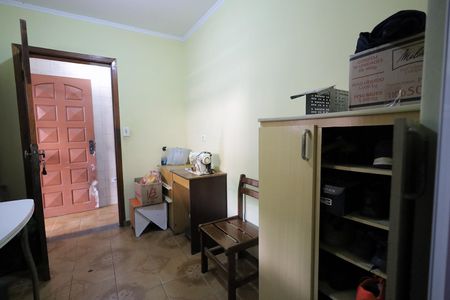 Casa para alugar com 320m², 4 quartos e 2 vagas Casa para alugar com 320m², 4 quartos e 2 vagasQuarto de Serviço