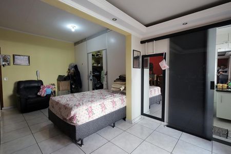 Casa para alugar com 320m², 4 quartos e 2 vagas Casa para alugar com 320m², 4 quartos e 2 vagas Suíte 3