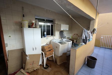 Casa para alugar com 320m², 4 quartos e 2 vagas Casa para alugar com 320m², 4 quartos e 2 vagasÁrea de Serviço