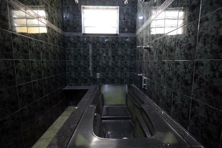 Casa para alugar com 320m², 4 quartos e 2 vagas Casa para alugar com 320m², 4 quartos e 2 vagasBanheiro suíte 1