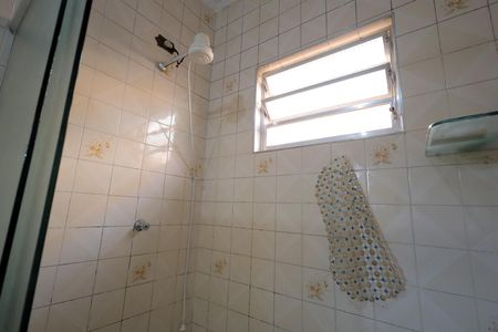 Casa para alugar com 320m², 4 quartos e 2 vagas Casa para alugar com 320m², 4 quartos e 2 vagasBanheiro 2