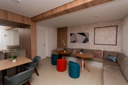 Apartamento à venda com 37m², 1 quarto e sem vagaÁrea comum - Salão de festas