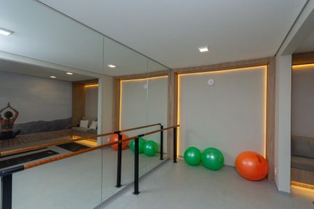 Apartamento à venda com 37m², 1 quarto e sem vagaÁrea comum - Academia