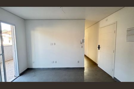 Apartamento à venda com 69m², 2 quartos e 1 vaga Apartamento à venda com 69m², 2 quartos e 1 vagaSala