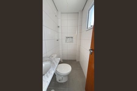 Apartamento à venda com 69m², 2 quartos e 1 vaga Apartamento à venda com 69m², 2 quartos e 1 vagaBanheiro Social