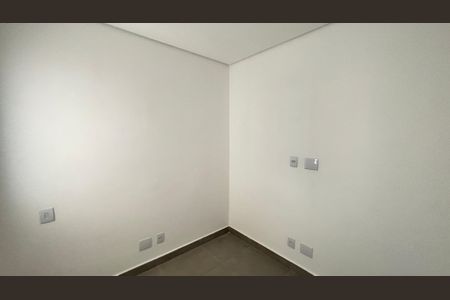 Apartamento à venda com 45m², 2 quartos e 1 vagaQuarto