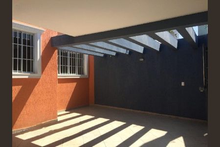Casa à venda com 158m², 3 quartos e 3 vagasÁrea Externa