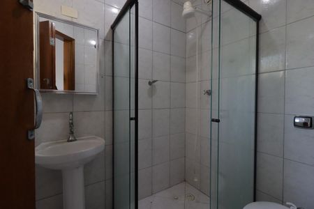 Apartamento à venda com 67m², 2 quartos e 2 vagasBanheiro da Suíte