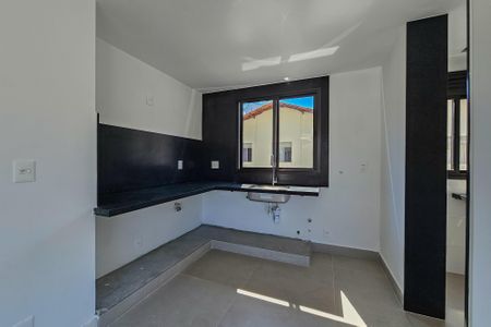 Apartamento à venda com 58m², 2 quartos e 2 vagasCozinha