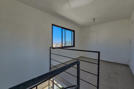 Apartamento à venda com 115m², 2 quartos e 2 vagasCobertura