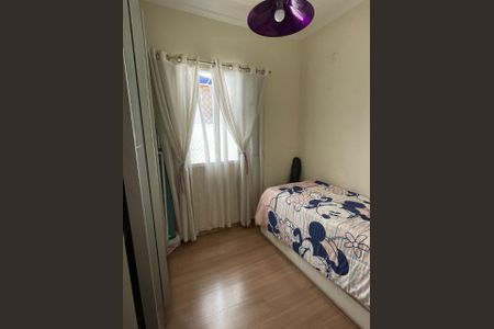 Casa à venda com 100m², 3 quartos e 2 vagas Casa à venda com 100m², 3 quartos e 2 vagasQuarto 3