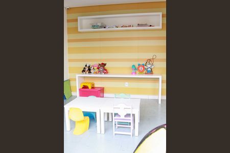 Apartamento à venda com 57m², 2 quartos e 1 vaga Apartamento à venda com 57m², 2 quartos e 1 vagaArea comum