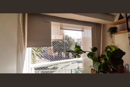 Apartamento à venda com 57m², 2 quartos e 1 vaga Apartamento à venda com 57m², 2 quartos e 1 vagaSacada/Escritório