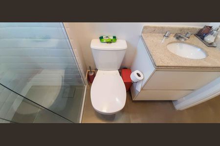 Apartamento à venda com 57m², 2 quartos e 1 vaga Apartamento à venda com 57m², 2 quartos e 1 vagaBanheiro Social