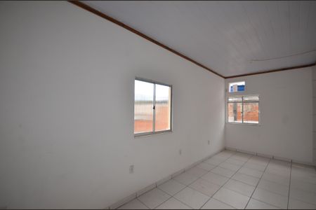 Casa para alugar com 80m², 1 quarto e sem vagaSuíte