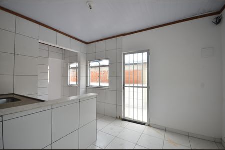 Casa para alugar com 80m², 1 quarto e sem vagaSala