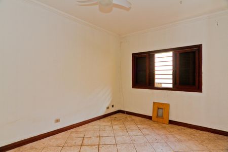 Casa à venda com 3825m², 3 quartos e 6 vagasQuarto 1