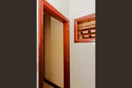 Casa à venda com 3825m², 3 quartos e 6 vagasLavabo