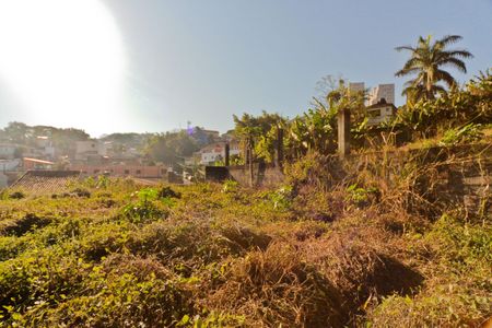 Casa à venda com 3825m², 3 quartos e 6 vagasÁrea externa