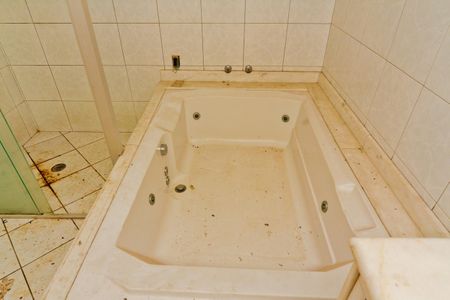 Casa à venda com 3825m², 3 quartos e 6 vagasBanheiro da Suíte