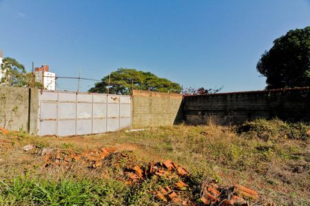 Casa à venda com 3825m², 3 quartos e 6 vagasÁrea externa