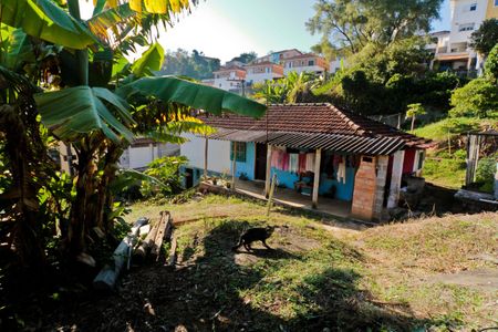 Casa à venda com 3825m², 3 quartos e 6 vagasÁrea externa