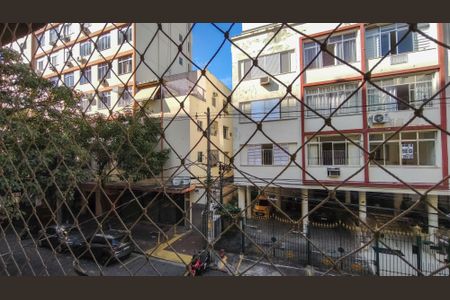 Apartamento à venda com 72m², 2 quartos e 1 vagaVista da Sala