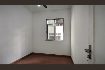 Apartamento à venda com 72m², 2 quartos e 1 vagaQuarto 2