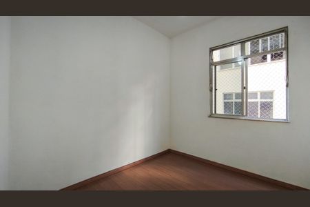 Apartamento à venda com 72m², 2 quartos e 1 vagaQuarto 2