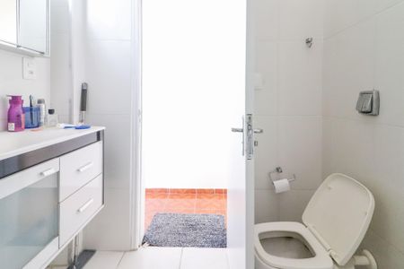 Casa à venda com 100m², 2 quartos e 1 vagaBanheiro